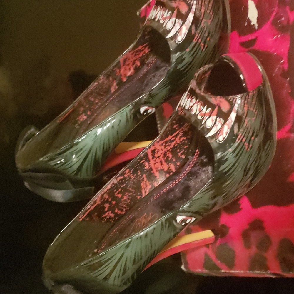 Peep toe Halloween heels